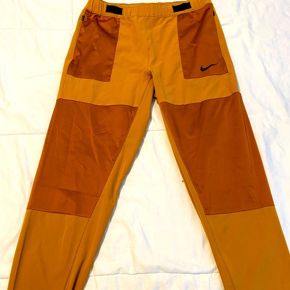 Nike Pants - Nike Pants